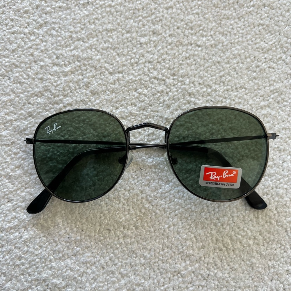 Ray-ban round metal sunglasses